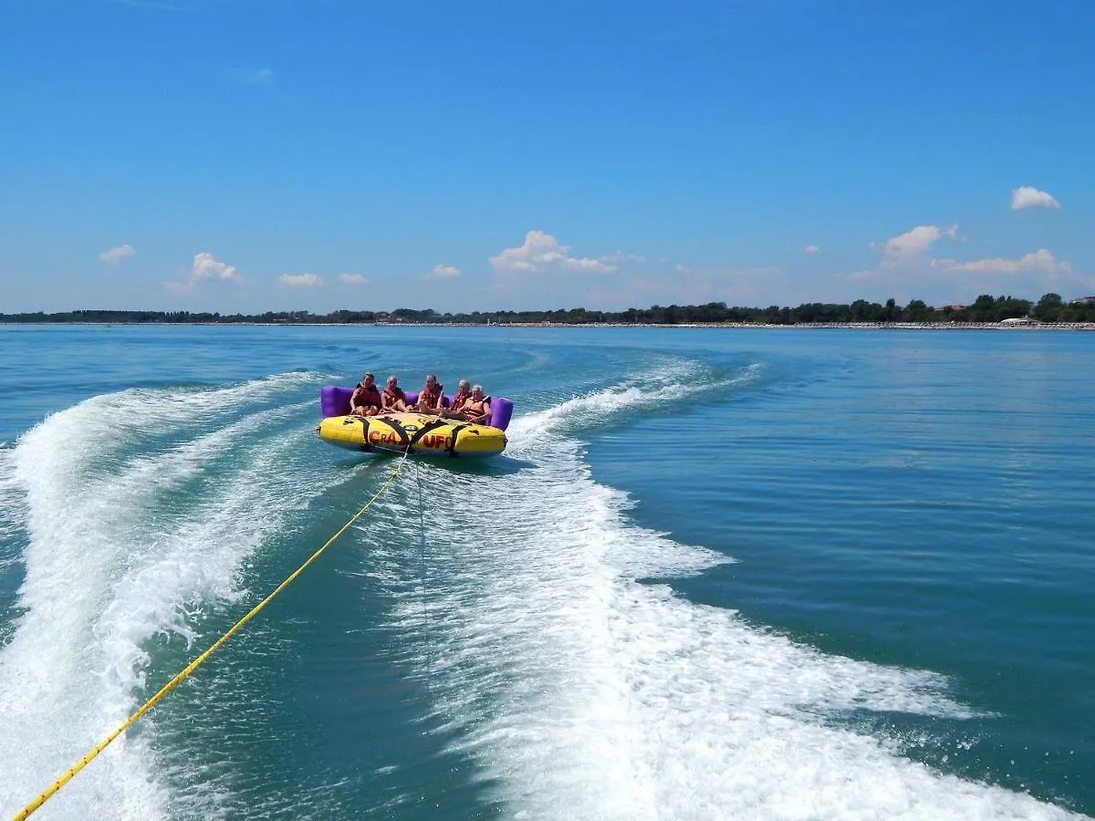 Centro Vacanze Pra' Delle Torri Caorle 4*,